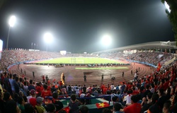 Sân Việt Trì thay bóng đèn ngay trước trận U23 Việt Nam vs U23 Philippines