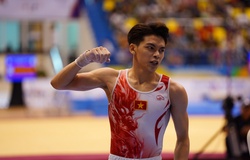 Vẫn còn run với tấm HCV SEA Games 31, "sao mai" TDDC Xuân Thiện tiết lộ bí quyết đánh bại Carlo Yulo