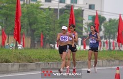 Vì sao nhà vô địch SEA Games Thu Trang bị loại ở nội dung đi bộ 20 km?