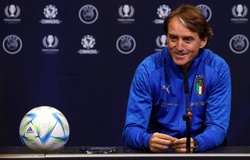 HLV Mancini tuyên bố về chu kỳ mới của Italia sau khi gặp Argentina