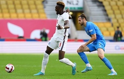 Hậu vệ chưa từng ra mắt Serie A của tuyển Italia khiến Anh “tắt điện”