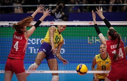 Đội trưởng tái xuất, Brazil thắng trận cầu đinh tại VNL 2022