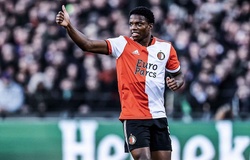 MU chuẩn bị giành hậu vệ người Hà Lan sau khi qua mặt Lyon