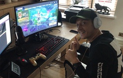 Mesut Ozil dự định giải nghệ, trở thành VĐV Esports?