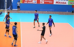 Màn tái xuất giải bóng chuyền VĐQG không trọn vẹn của Lavie Long An