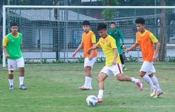 Gạt bỏ ồn ào kiện tụng từ Indonesia, U19 Việt Nam rèn sút luân lưu để đấu U19 Malaysia