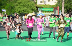 Hình ảnh ấn tượng trên đường đua giải Marathon Quốc tế Vietcombank Mekong Delta 2022