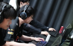 SofM và đồng đội chơi xuất thần, WBG ngắt chuỗi bất bại của V5