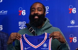 Động cơ thực sự khiến James Harden giảm lương là gì?