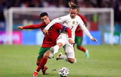 Griezmann sẽ nhường chỗ cho Ronaldo tại Atletico Madrid?