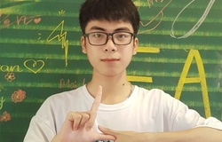 Thủ khoa tốt nghiệp THPT 2022 tiết lộ là fan cứng của T1