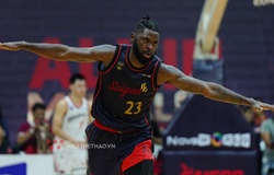 Alonzo Stafford oanh tạc không trung, Saigon Heat mang tin vui đến cho Wings và Dolphins