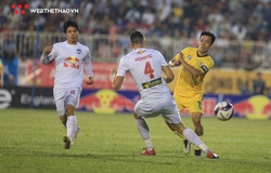 Hà Nội FC cắt chuỗi 5 trận thắng liên tiếp của HAGL, sớm vô địch lượt đi V.League 2022?