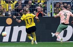 Dortmund là nạn nhân của màn ngược dòng vĩ đại bậc nhất Bundesliga