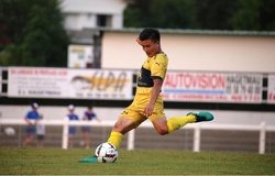 Quang Hải đá 11 phút, Pau FC rơi xuống cuối bảng Ligue 2