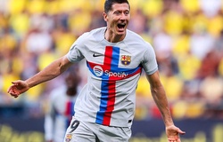 Lewandowski ghi bàn cho Barca với tốc độ nhanh nhất thế kỷ 21