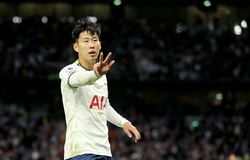 Son Heung-min lập hat-trick trong 13 phút, sánh ngang Ronaldo
