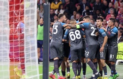 Napoli hủy diệt Ajax, thắng đậm chưa từng thấy ở Champions League
