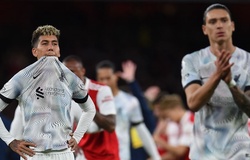 Liverpool khởi đầu Ngoại hạng Anh tệ chưa từng thấy sau 10 năm