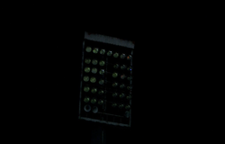 Cầu thủ hạng Nhất thi đấu trong tình trạng cột đèn bị tắt