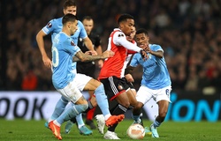 Kỳ lạ 4 đội trong bảng đấu ở Europa League cùng kết thúc bằng điểm