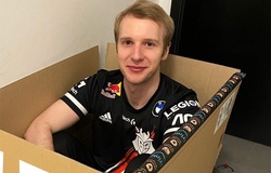 Jankos không thể tìm đội mới vì hợp đồng với G2 Esports?