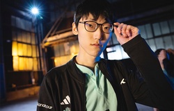 DWG KIA đồng loạt chia tay Nuguri, Burdol và cùng bộ ba thành viên trong ban huấn luyện