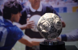 Quả bóng “Bàn tay của Chúa” của Maradona có giá gần 60 tỷ đồng