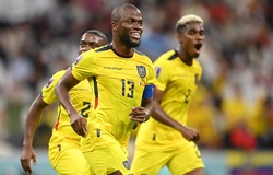 Enner Valencia đi vào lịch sử với cú đúp cho Ecuador tại World Cup