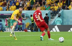 Australia giành vé vào vòng 1/8 bằng 2 phút xoay chuyển cục diện