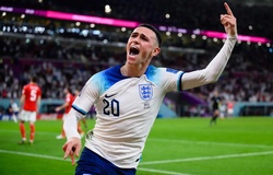 Bị xếp nhầm vị trí, ngôi sao tuyển Anh Phil Foden vẫn tỏa sáng khó tin