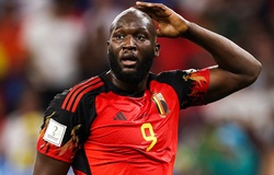 4 tình huống "chân gỗ" kinh hoàng của Lukaku khiến Bỉ bị loại