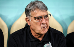 HLV Mexico trở thành người đầu tiên mất việc ở World Cup 2022