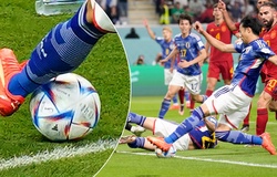 Bàn thắng gây tranh cãi của Nhật Bản khiến Đức bị loại đau đớn