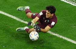 Người hùng cản phá phạt đền cho Ma-rốc trước Tây Ban Nha là ai?