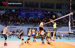 Đánh bại hiện tượng Vĩnh Long, bóng chuyền nam Quân đội vững vàng ở ngôi đầu