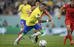 Raphinha trở thành mẫu tiền đạo “công nhân” của Brazil như thế nào?