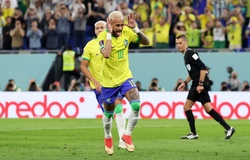 Neymar chỉ còn cách kỷ lục 60 năm của Pele đúng 1 bàn