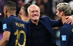 HLV Deschamps lập kỳ tích ở World Cup khi đưa Pháp vào chung kết 