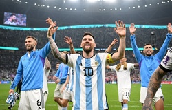 Kỷ lục bị vượt qua, Batistuta vẫn dành lời chúc mừng tới Messi