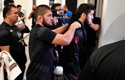 Khabib đề ra nhiệm vụ phá kỉ lục UFC cho Islam Makhachev