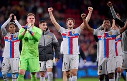 Hàng phòng ngự của Barca khiến cả châu Âu ghen tị