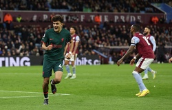 “Cậu bé” 18 tuổi Bajcetic là ai khi lần đầu ghi bàn cho Liverpool?