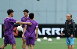 Đằng sau quyết định cất Quang Hải, Đoàn Văn Hậu ngồi ghế dự bị của ông Park