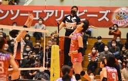 Thanh Thúy ghi dấu ấn nhưng vẫn chưa đủ hạ gục Sarina Koga