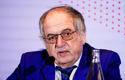 Sau “vụ Zidane”, Chủ tịch LĐBĐ Pháp lại dính bê bối quấy rối tình dục