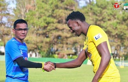 Bầu Đức dọa bỏ V.League vì "đụng hàng” nhà tài trợ VPF: Điều lệ giải đấu quy định ra sao?