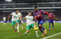 Newcastle lập kỷ lục kỳ lạ về chuỗi bất bại ở Ngoại hạng Anh