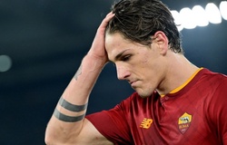 Zaniolo có nguy cơ bị Mourinho kỷ luật do từ chối rời Roma