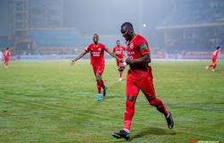 Ngoại binh từng đá Bundesliga lập hat-trick, CAHN thắng 5 sao trước Bình Định